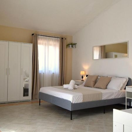 La Terrazza Hotel Olbia Exterior photo